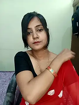 Snapshot of Miss-Riyasingh chatting on 04.27.26 Miss-Riyasingh online show from 04.27.26