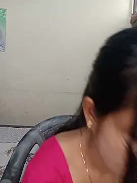 Snapshot of Miss-Riyasingh chatting on 05.26.26 Miss-Riyasingh online show from 05.26.26
