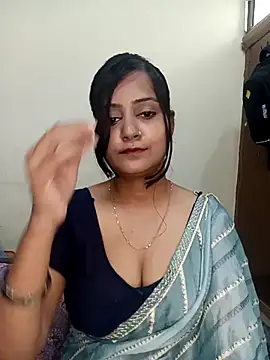 Snapshot of Miss-Riyasingh chatting on 07.10.26 Miss-Riyasingh online show from 07.10.26