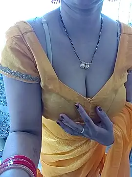 Snapshot of kaamuk_shweta chatting on 03.27.26 kaamuk shweta online show from 03.27.26