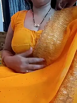 Snapshot of kaamuk_shweta chatting on 03.31.26 kaamuk shweta online show from 03.31.26