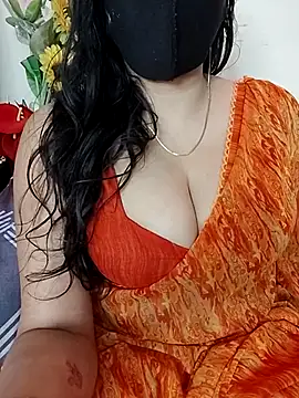 Snapshot of kaamuk_shweta chatting on 04.28.26 kaamuk shweta online show from 04.28.26