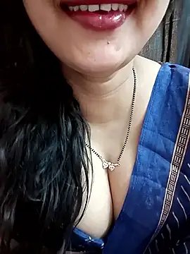 Snapshot of kaamuk_shweta chatting on 05.18.26 kaamuk shweta online show from 05.18.26