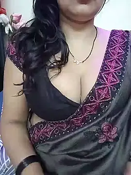 Snapshot of kaamuk_shweta chatting on 05.28.26 kaamuk shweta online show from 05.28.26