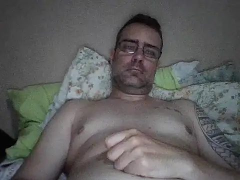 Snapshot of charlyporno22 chatting on 03.04.25 charlyporno22 online show from 03.04.25