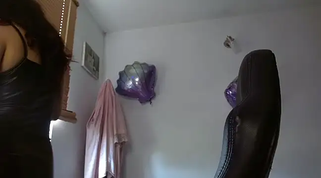 angelasmith15 online show from 01.05.25