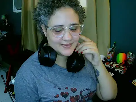 Snapshot of lolalicious_7583 chatting on 02.07.26 lolalicious 7583 online show from 02.07.26