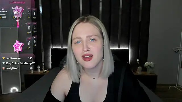 Snapshot of _Sarah_Soul_ chatting on 02.12.25 Sarah Soul online show from 02.12.25