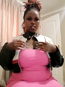 Snapshot of Dark_Berry_26 chatting on 03.15.25 Dark Berry 26 online show from 03.15.25