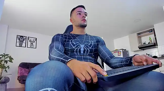 alexander collin02 online show from 01.06.25