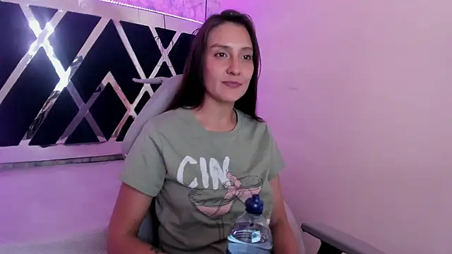  alaia collway  online show from 02.03.25