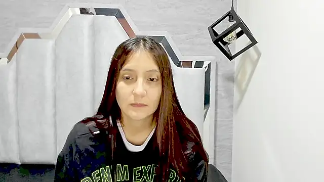  alaia collway  online show from 02.11.25