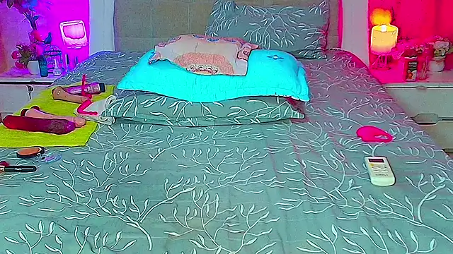 Kendralove31xxx online show from 04.12.26