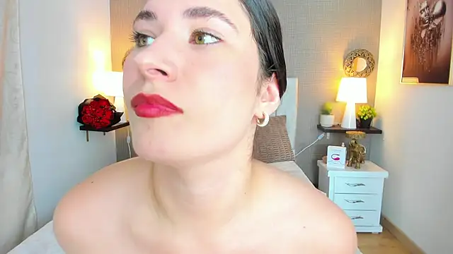 ValeryLovee online show from 11.30.25