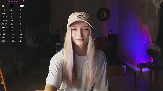 adele lyv online show from 01.30.25