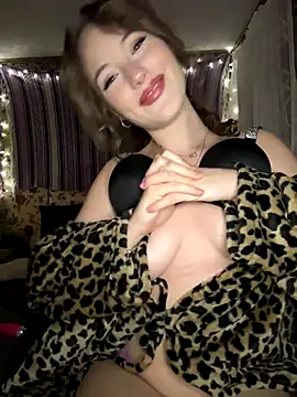 sexydaisyxx online show from 10.15.25