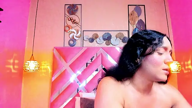 Alison Chan  online show from 09.22.25