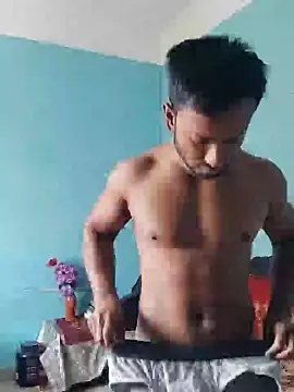 HunkyAriyan online show from 01.17.25