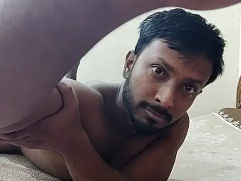 HunkyAriyan online show from 05.27.26