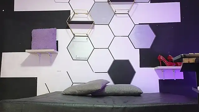 alondrabigtits online show from 09.13.25