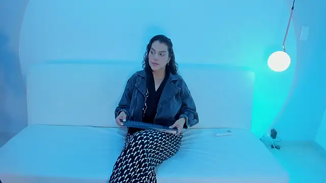 Ada Monroe10 online show from 01.07.26