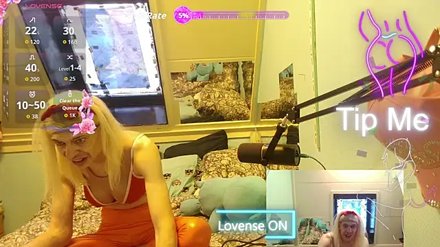 Snapshot of Doggyray44 chatting on 05.23.26 Doggyray44 online show from 05.23.26