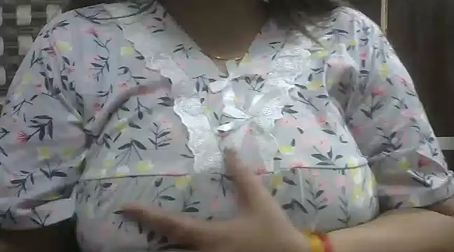 Snapshot of bhabhi_jaan11 chatting on 03.21.25 bhabhi jaan11 online show from 03.21.25