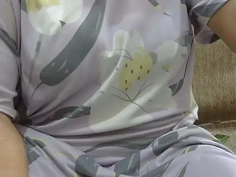 Snapshot of bhabhi_jaan11 chatting on 10.29.25 bhabhi jaan11 online show from 10.29.25