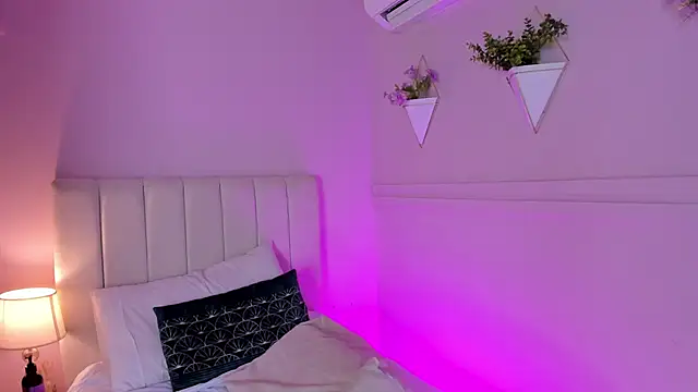 Snapshot of _bianca_18 chatting on 01.30.25 bianca 18 online show from 01.30.25