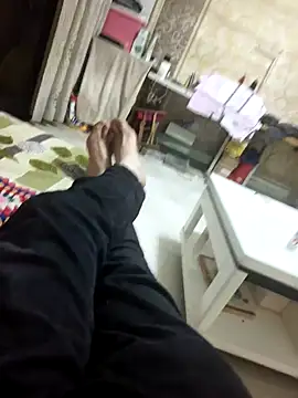 huzi518 online show from 02.21.25