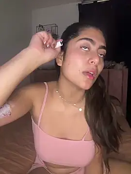 miakhalifaaa  online show from 12.14.24