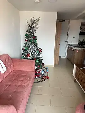 Snapshot of DakotaShelby chatting on 12.12.24 DakotaShelby online show from 12.12.24