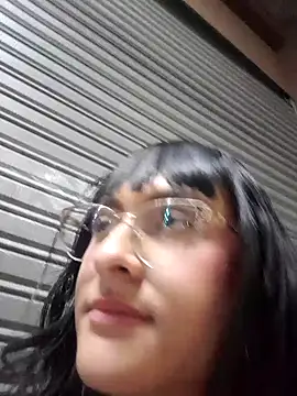 Snapshot of Kiitygirl chatting on 12.24.24 Kiitygirl online show from 12.24.24