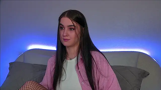 ChristinaMilton online show from 02.04.25