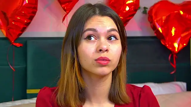 PollyLanders online show from 02.15.25