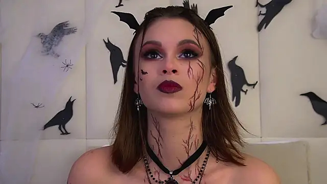 PollyLanders online show from 11.01.25