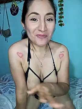 ELISA 90 online show from 02.13.25