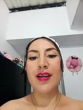 ELISA 90 online show from 09.09.25