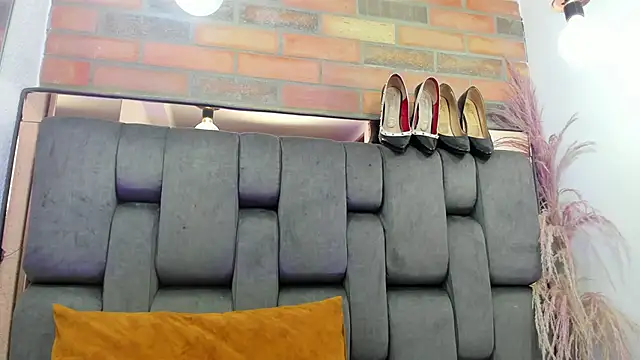 JESSYCORTES online show from 10.02.25