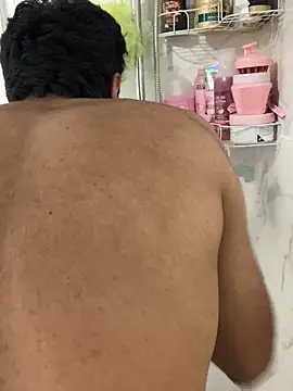 Lucascacaca online show from 04.21.26