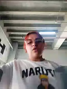 SophiaWeestt99 online show from 02.19.25