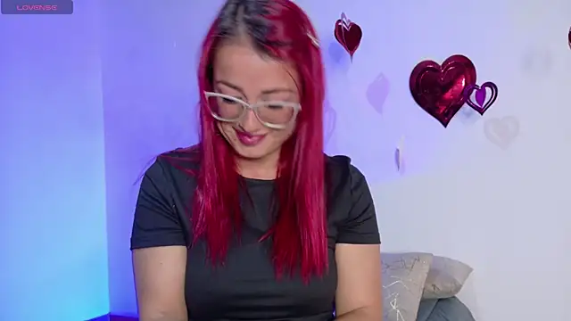 luccycollins  online show from 03.18.25