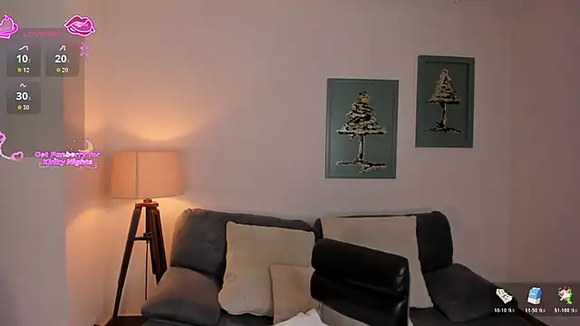 RebeccaHudson online show from 12.14.25