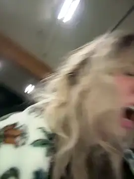 M1ssyk1ssy online show from 12.29.24