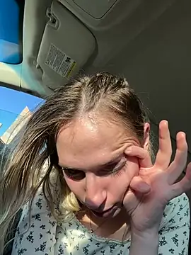 M1ssyk1ssy online show from 03.01.25