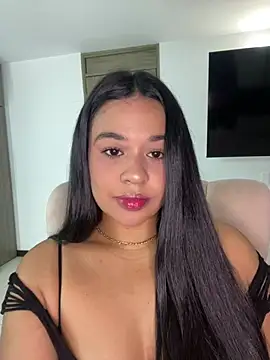 Aitana98  online show from 04.17.26