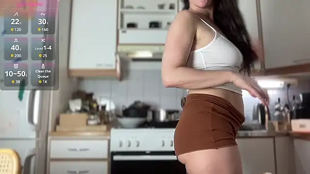 MilkyHoneyLullabies online show from 12.16.25