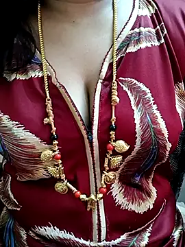 gaurika18 online show from 03.04.25