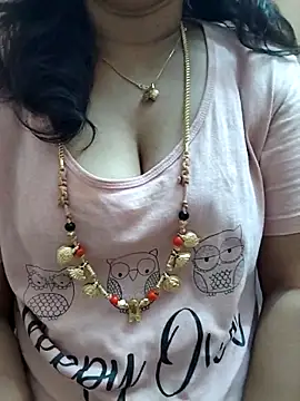 gaurika18 online show from 03.19.25