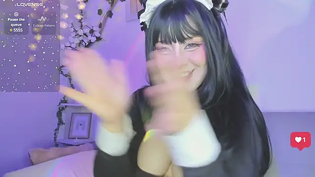 Lilith Asami online show from 01.21.25